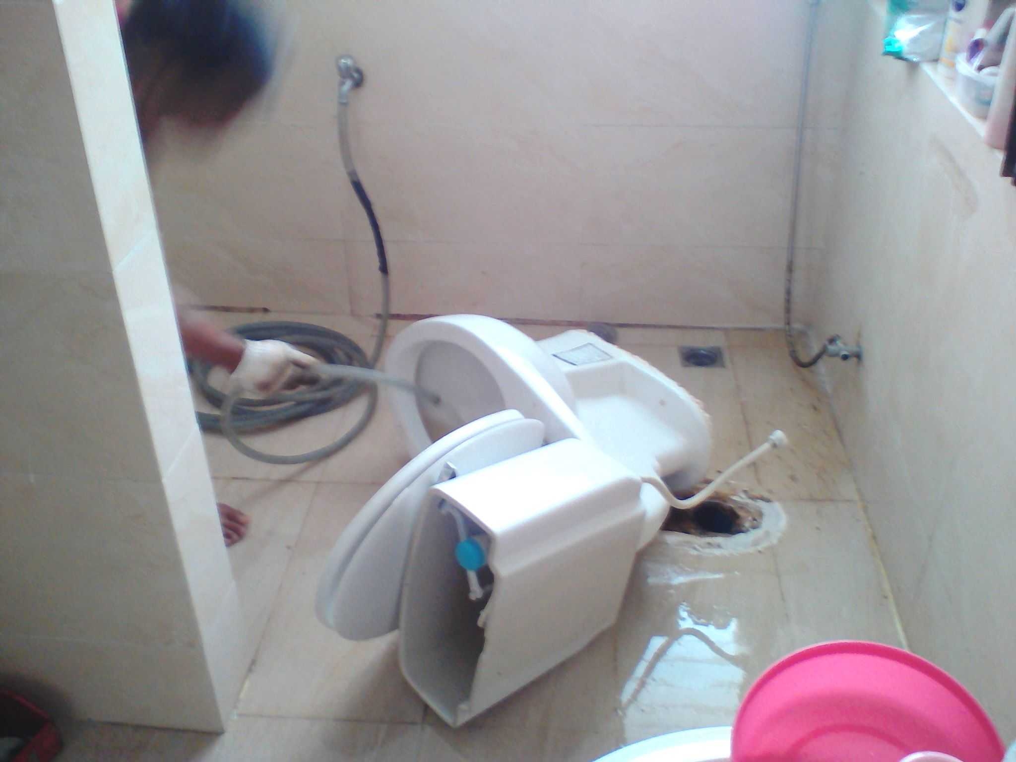 20 - https://มือปราบท่อตัน.com | บริการแก้ท่อตัน ท่ออุดตัน ส้วมตัน ด้วยงูเหล็ก บริการลอกท่อระบายน้ำเสีย ท่ออุดตัน บริการล้างท่อไขมัน โดยทีมช่างที่มีประสบการณ์ทำงานมากกว่า 20 ปี