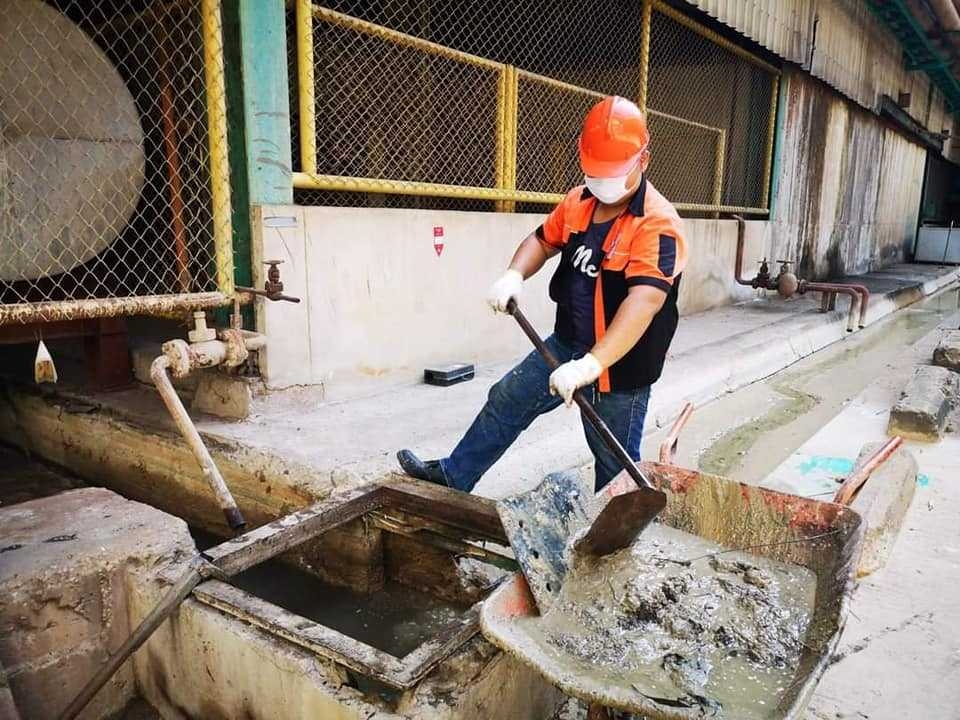 3 - https://มือปราบท่อตัน.com | บริการแก้ท่อตัน ท่ออุดตัน ส้วมตัน ด้วยงูเหล็ก บริการลอกท่อระบายน้ำเสีย ท่ออุดตัน บริการล้างท่อไขมัน โดยทีมช่างที่มีประสบการณ์ทำงานมากกว่า 20 ปี